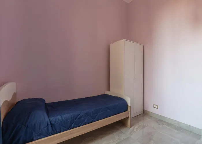 Guesthost - Sweety Near Mm Ottaviano Apartamento *